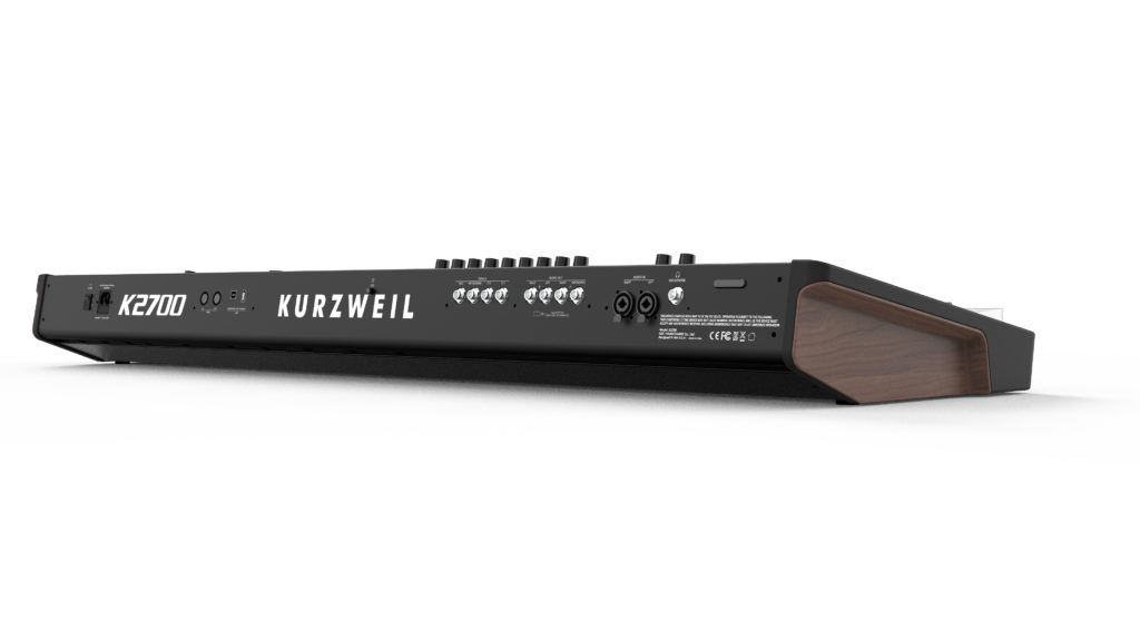 Kurzweil K2700 リアビュー